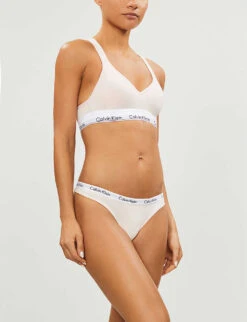 Calvin Klein Modern Stretch-jersey Thong 9 Calvin Klein Modern Stretch-jersey Thong -Sweaty Betty Store 109 3003262 000D1617A2NT 2NTNYMPHSTHIGH ALT01