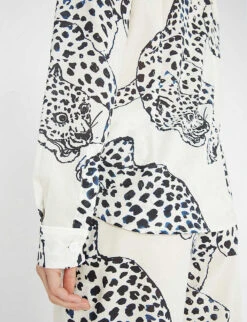 Printed Cotton Pyjama Set 16 Printed Cotton Pyjama Set -Sweaty Betty Store 211 3005123 LONGSET BLACKCREAM ALT05