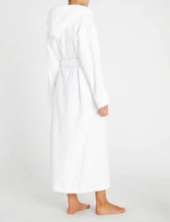 Hooded Hydrocotton Robe 12 Hooded Hydrocotton Robe -Sweaty Betty Store 770 10121 LHCHR WHITE ALT02