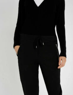 Zip Detail Strech-cotton Jogging Bottoms -Sweaty Betty Store 770 10121 ZICJG BLACK ALT03