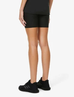 Matte Tech 4-way-stretch Jersey Spin Shorts 10 Matte Tech 4-way-stretch Jersey Spin Shorts -Sweaty Betty Store R03740639 BLACK ALT03