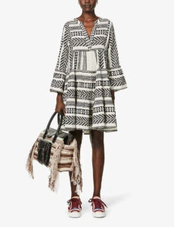 Front Page -Sweaty Betty Store R03886532 BLACKOFFWHITE ALT01