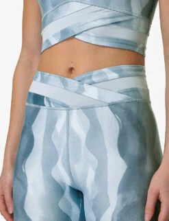 Sweaty Betty All Day Graphic-print Wrap-waist Stretch-woven Leggings -Sweaty Betty Store R04127300 BLUEVINTAGEPRINT ALT04