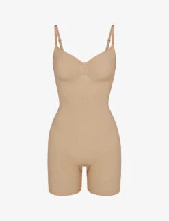 Sculpt Ruched Stretch-woven Body