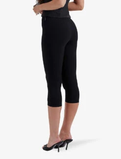 Halima Slim-fit Stretch-woven Capri Trousers 10 Halima Slim-fit Stretch-woven Capri Trousers -Sweaty Betty Store R04149220 BLACK ALT03