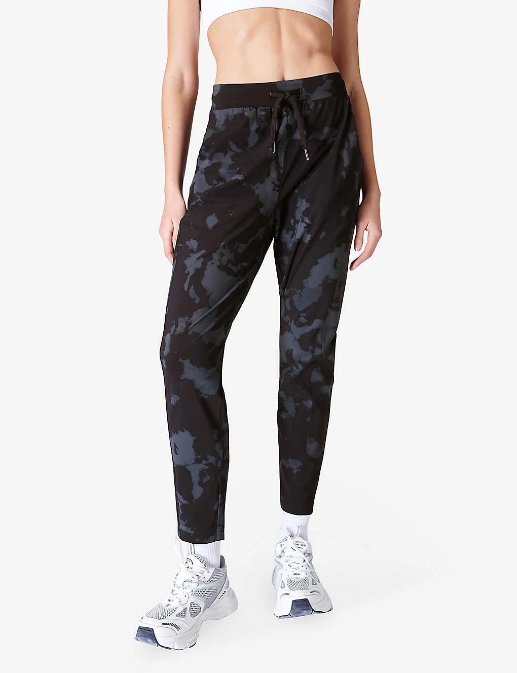 Sweaty Betty Explorer Graphic-print Stretch-woven Jogging Bottoms 5 Sweaty Betty Explorer Graphic-print Stretch-woven Jogging Bottoms - Image 3