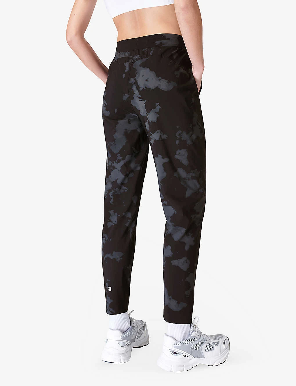 Sweaty Betty Explorer Graphic-print Stretch-woven Jogging Bottoms 6 Sweaty Betty Explorer Graphic-print Stretch-woven Jogging Bottoms - Image 4
