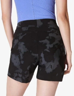Sweaty Betty "Explorer 5.5"" Fade-print High-rise Stretch-woven Shorts" 10 Sweaty Betty "Explorer 5.5"" Fade-print High-rise Stretch-woven Shorts" -Sweaty Betty Store R04150384 BLACKFADEPRINT ALT03
