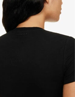 Round-neck Cropped Stretch-cotton T-shirt 11 Round-neck Cropped Stretch-cotton T-shirt -Sweaty Betty Store R04153517 BLACK ALT04
