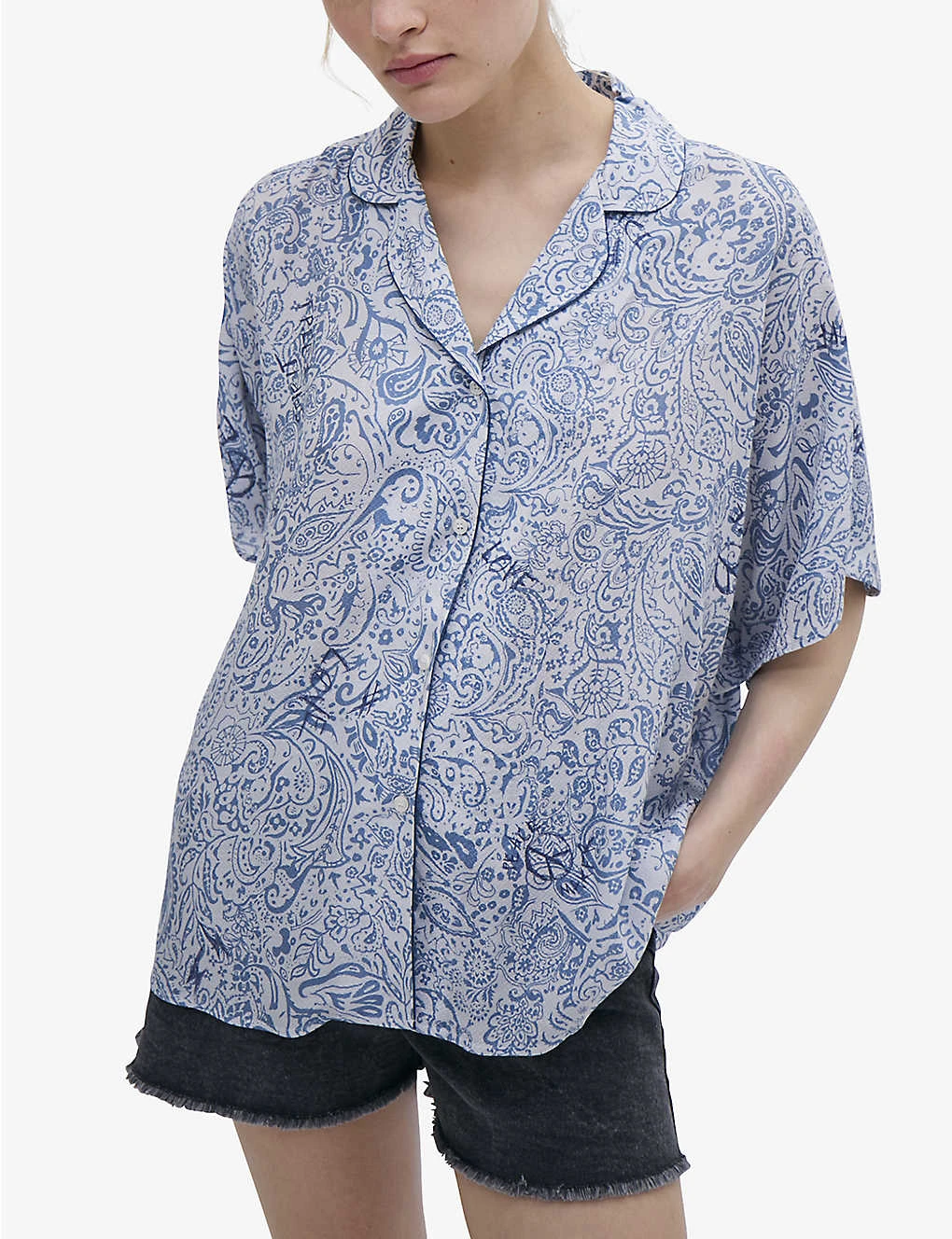 Ikks Paisley-patterned Relaxed-fit Woven Shirt 5 Ikks Paisley-patterned Relaxed-fit Woven Shirt - Image 3