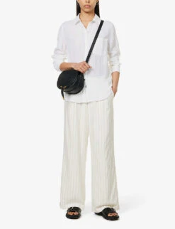 RAILS Ellis Patch-pocket Relaxed-fit Organic Cotton Shirt 8 RAILS Ellis Patch-pocket Relaxed-fit Organic Cotton Shirt -Sweaty Betty Store R04158669 WHITE ALT01