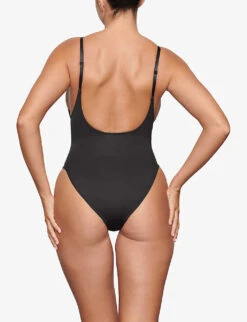 Scoop-neck Low-back Recycled Stretch-nylon Swimsuit 9 Scoop-neck Low-back Recycled Stretch-nylon Swimsuit -Sweaty Betty Store R04164370 ONYX ALT03