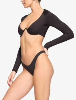 T-shirt Recycled Stretch-nylon Bikini Top 8 T-shirt Recycled Stretch-nylon Bikini Top -Sweaty Betty Store R04164378 ONYX ALT02