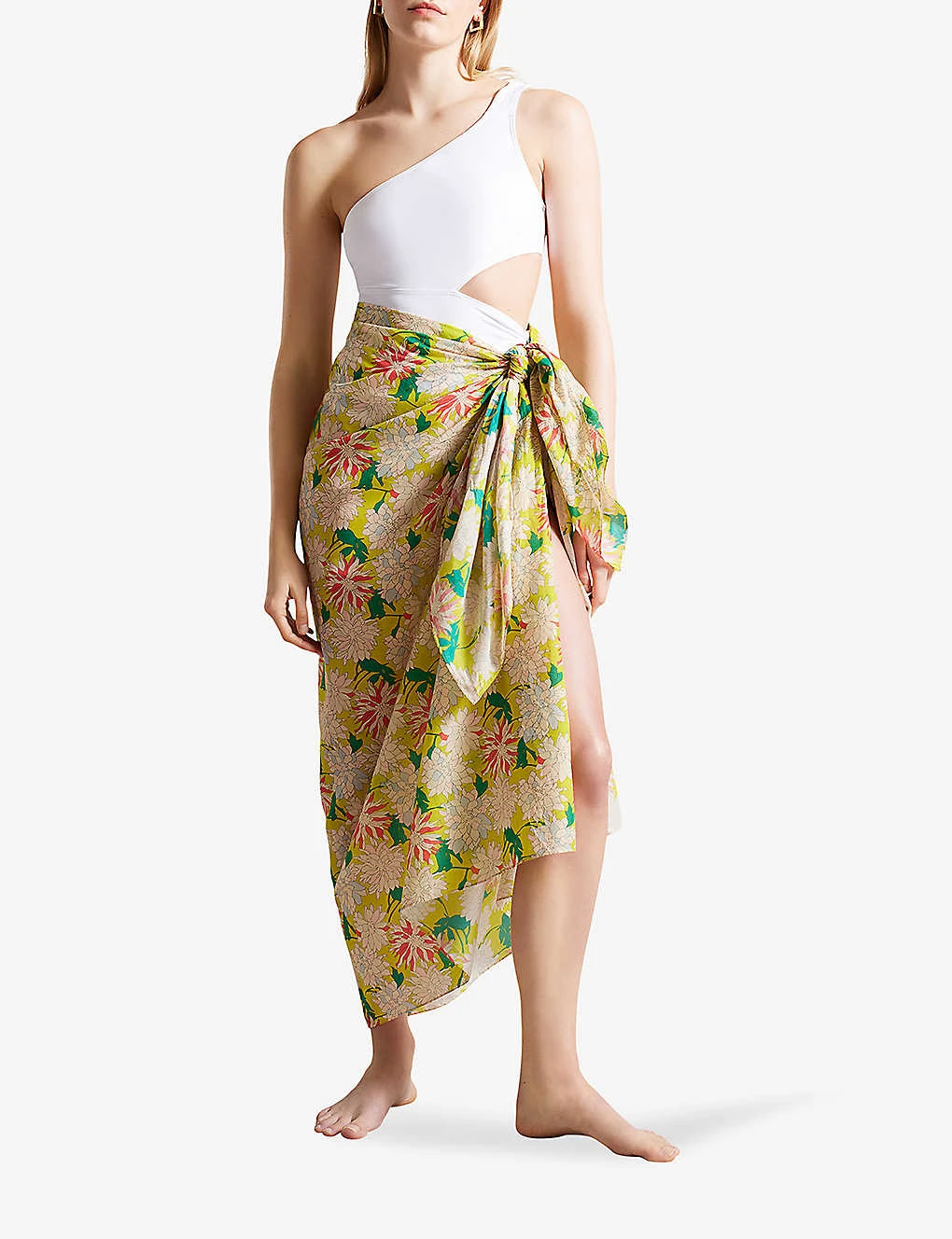 Ted Baker Denisy Beach Floral-print Cotton Sarong And Scrunchy Set 5 Ted Baker Denisy Beach Floral-print Cotton Sarong And Scrunchy Set - Image 3