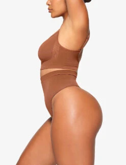 Seamless Sculpt Mid-rise Stretch-woven Thong 8 Seamless Sculpt Mid-rise Stretch-woven Thong -Sweaty Betty Store R04181307 BRONZE ALT02