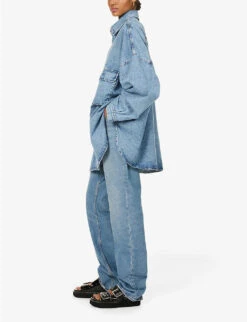 Dallas Oversized Denim Shirt 8 Dallas Oversized Denim Shirt -Sweaty Betty Store R04186444 WORNWASH ALT01