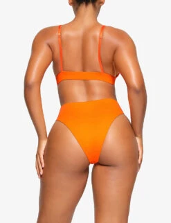 Plunge-neck Brand-patch Recycled Stretch-nylon Bikini Top 9 Plunge-neck Brand-patch Recycled Stretch-nylon Bikini Top -Sweaty Betty Store R04189630 ORANGE ALT03
