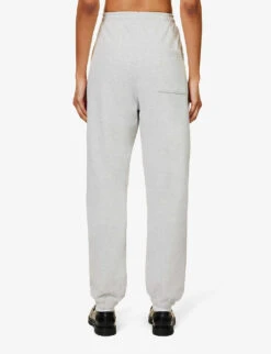 Lion Crest Brand-print Tapered-leg Relaxed-fit Stretch-cotton Jogging Bottoms -Sweaty Betty Store R04205111 HEATHERGREYNAVY ALT03